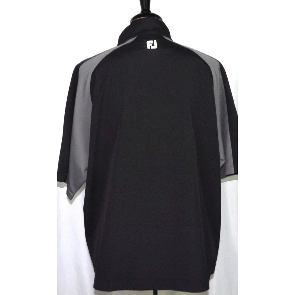 FootJoy Short Sleeved Black 1/2 Zip Performance Light Golf Jacket Men's Large